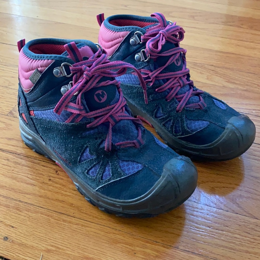 Merrell Capra Mid Waterproof hiking boots size 2